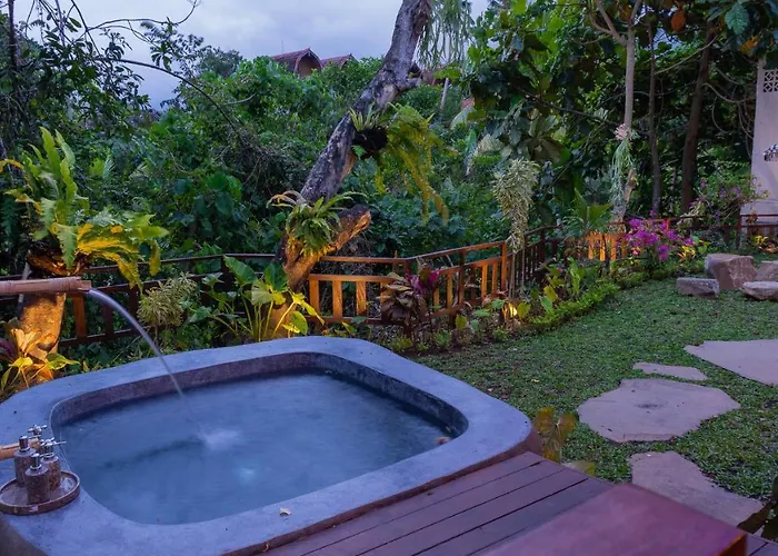 Homayoon Private Villa Ubud