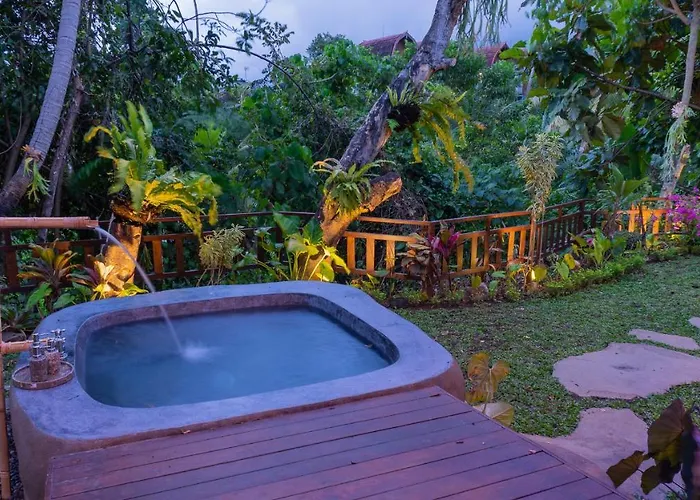 Homayoon Private * Ubud