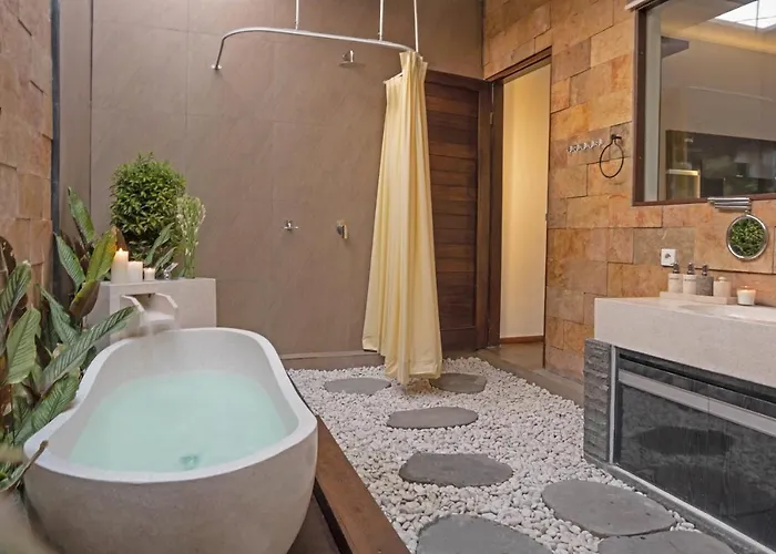 Homayoon Private Villa